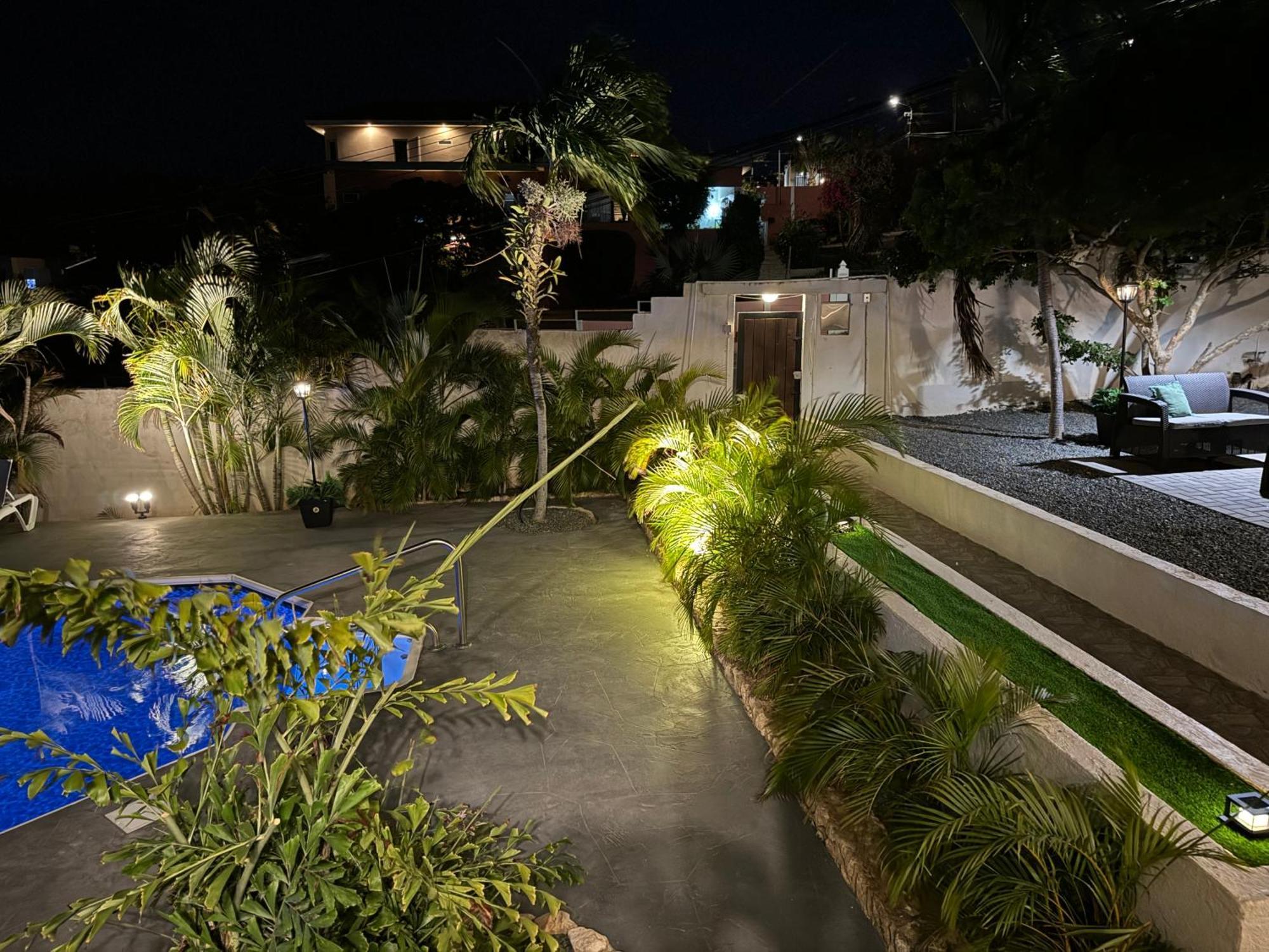 Villa Grand Jardin Jan Thiel Exterior photo
